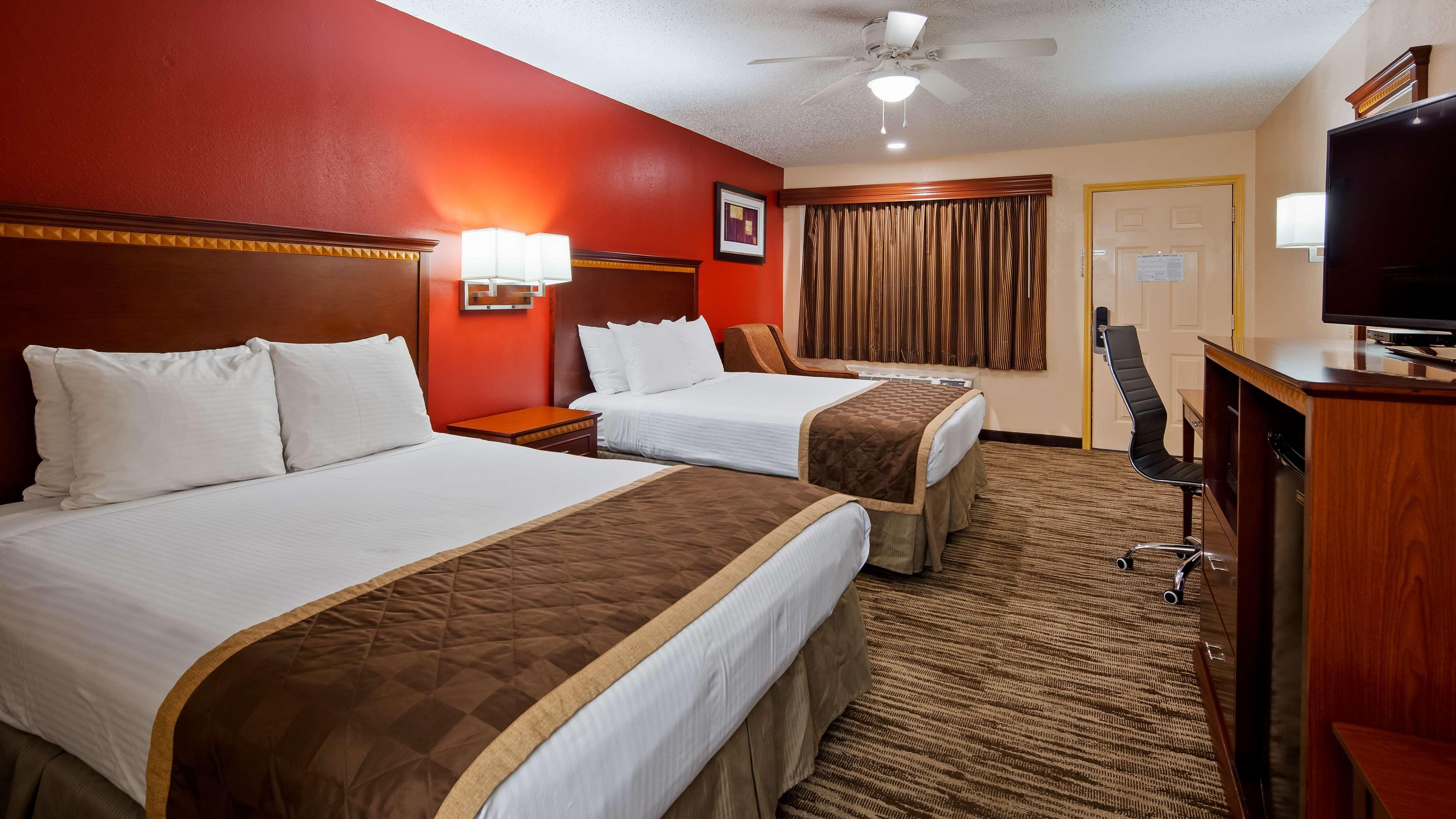 Best Western Executive Inn Marshall Exterior photo